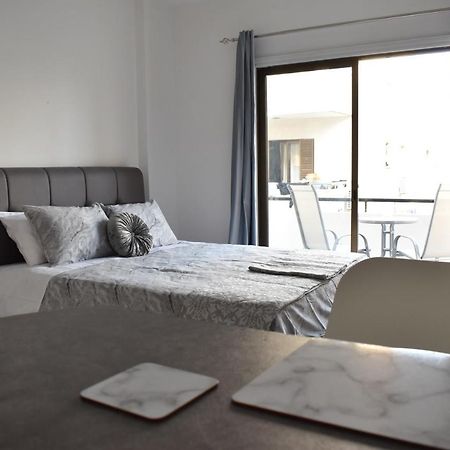 Marias Apartment - In City Centre,Near Beach ลาร์นาคา ภายนอก รูปภาพ